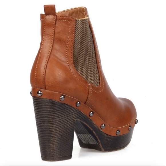 Studded Cognac Retro Clog Ankle Boots - Picture 3 of 3